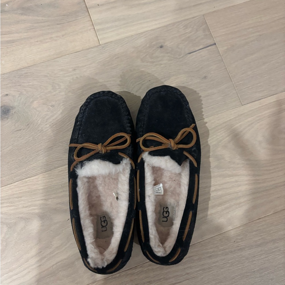 NWOT Ugg Slippers